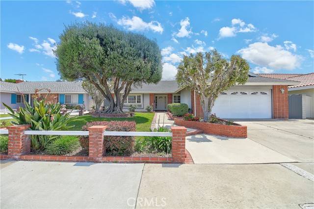 Huntington Beach, CA 92646,21052 Miramar Lane