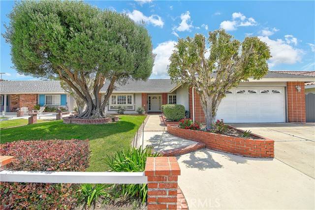 Huntington Beach, CA 92646,21052 Miramar Lane