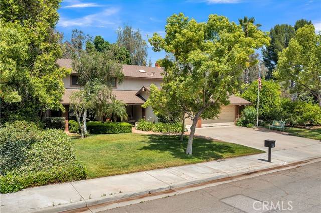 Riverside, CA 92506,5305 Lescoe Court