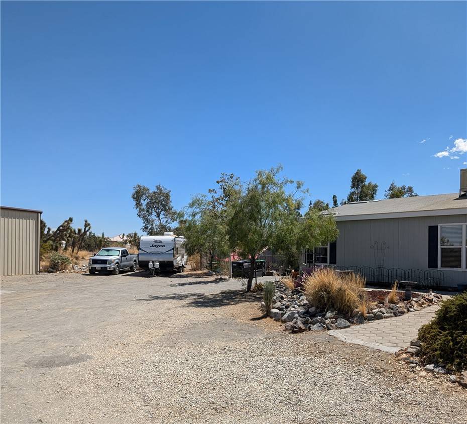 Phelan, CA 92371,3825 Amador Road