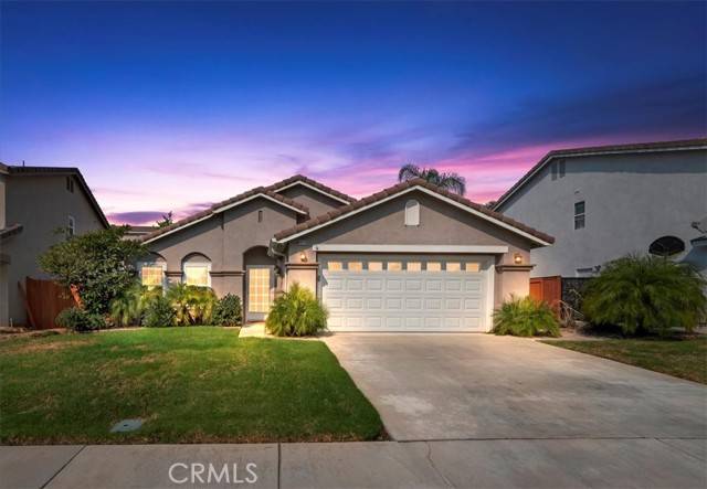 Corona, CA 92883,8929 Dahlia Drive