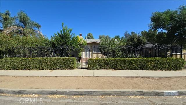 Perris, CA 92570,172 East 7th Street