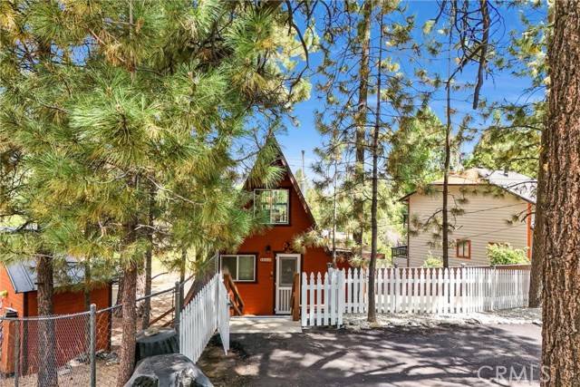 Wrightwood, CA 92397,1830 West Ash Road