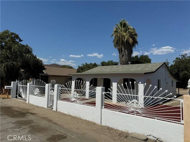 Jurupa Valley, CA 92509,5263 35th Street