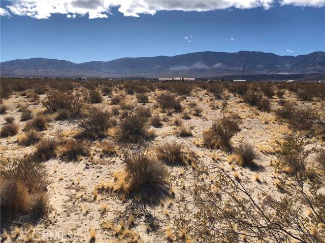 Lucerne Valley, CA 92356,0 Mojave Street