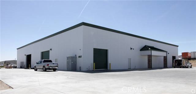 Adelanto, CA 92301,9517 Commerce Way