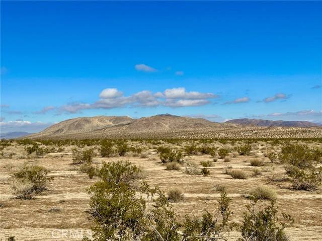 Landers, CA 92285,0 Jemez Trail