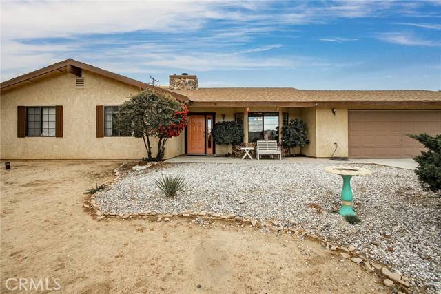 Joshua Tree, CA 92252,61735 Melton Trail