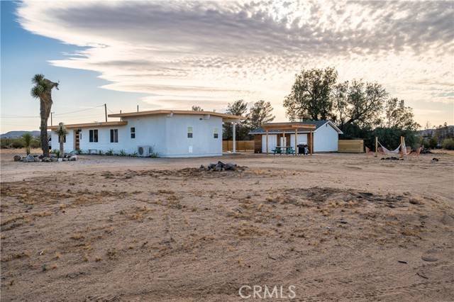 Joshua Tree, CA 92252,64284 Sun Mesa Road