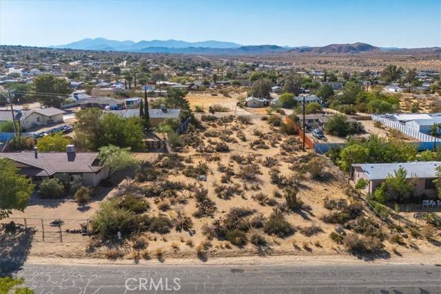 Joshua Tree, CA 92252,61978 Sunburst Circle