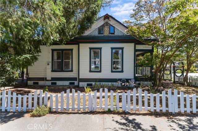 Ukiah, CA 95482,660 Dora Avenue