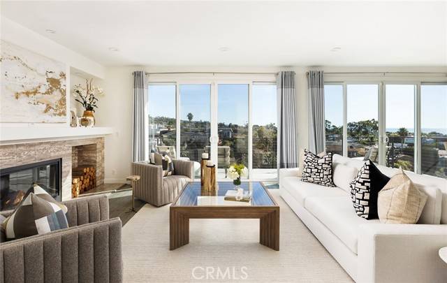 Corona Del Mar, CA 92625,512 Hazel Drive