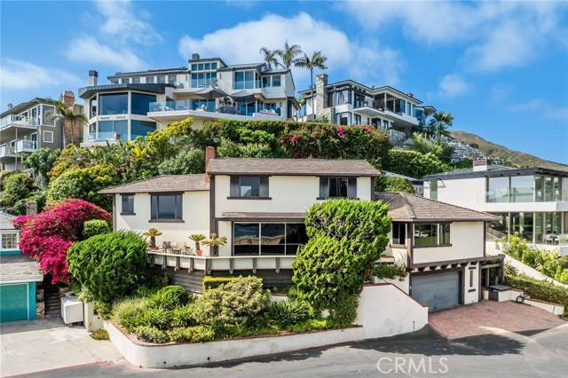 Laguna Beach, CA 92651,70 Emerald Bay