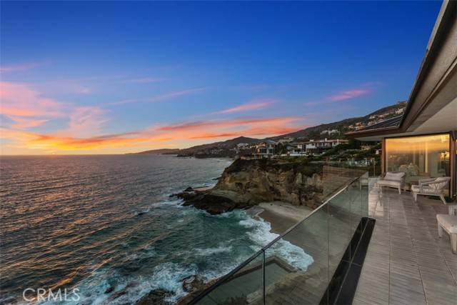 Laguna Beach, CA 92651,32 North La Senda Drive