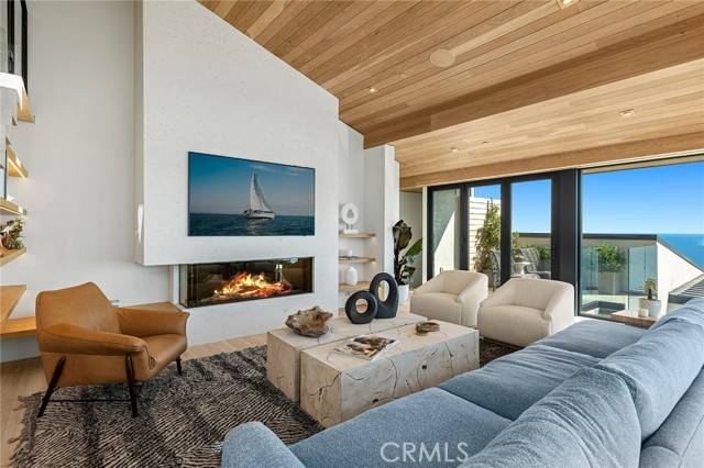 Laguna Beach, CA 92651,515 Alta Vista Way