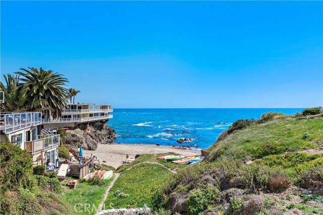 Laguna Beach, CA 92651,827 Cliff Drive