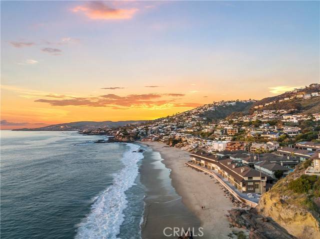 Laguna Beach, CA 92651,22 Blue Lagoon