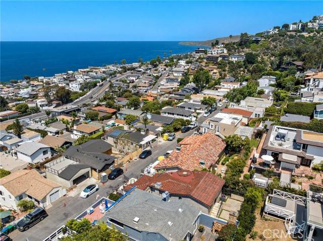 Laguna Beach, CA 92651,2950 Rounsevel