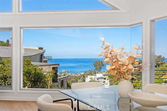 Laguna Beach, CA 92651,901 Summit Drive