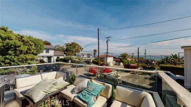 Laguna Beach, CA 92651,274 Diamond Street