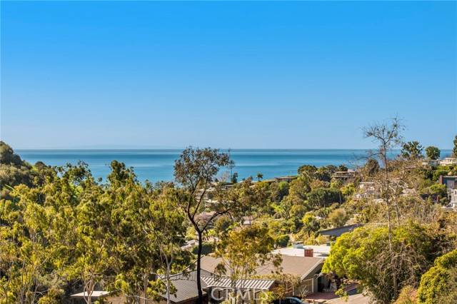 Laguna Beach, CA 92651,1477 Cerritos