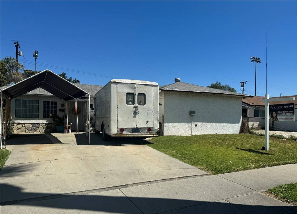 La Puente, CA 91746,13453 Moccasin Street