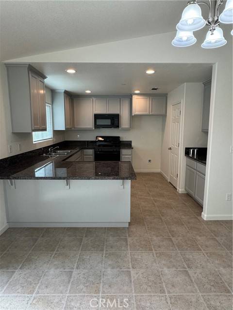 Winton, CA 95388,7317 West Petrel Court