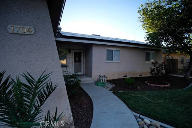 Clovis, CA 93611,1704 Bliss Avenue