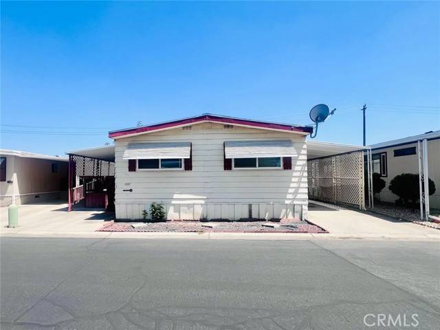 Madera, CA 93638,1218 East Cleveland Avenue