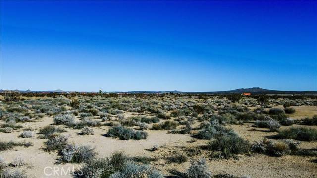 Mojave, CA 93501,0 Fickett Avenue