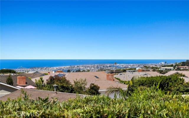 Corona Del Mar, CA 92625,1233 Outrigger Drive