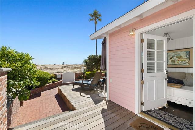 Newport Beach, CA 92661,306 East Oceanfront