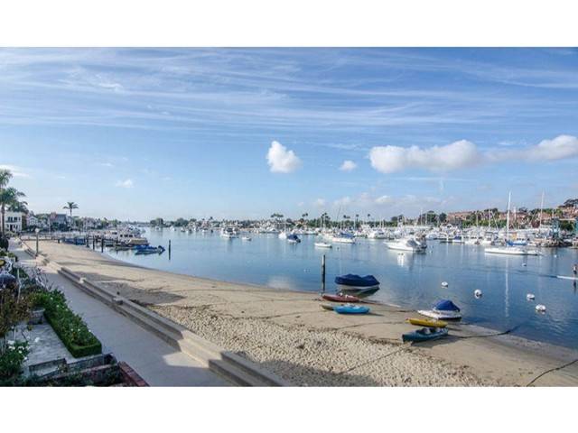 Newport Beach, CA 92662,711 North Bayfront