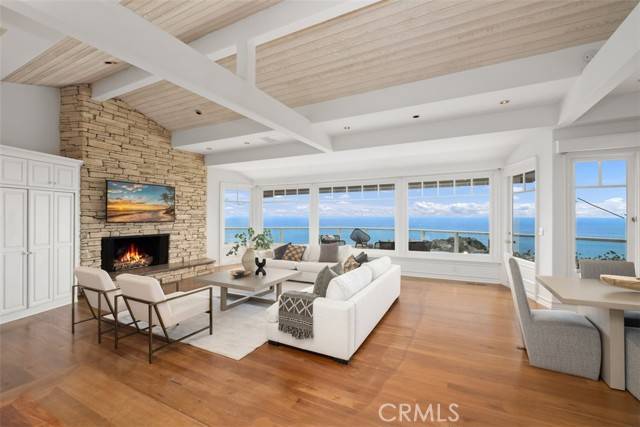 Laguna Beach, CA 92651,1201 Emerald Bay