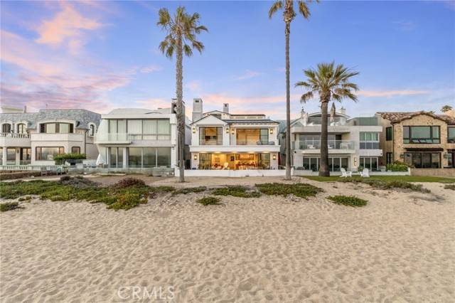 Newport Beach, CA 92661,2148 East Oceanfront