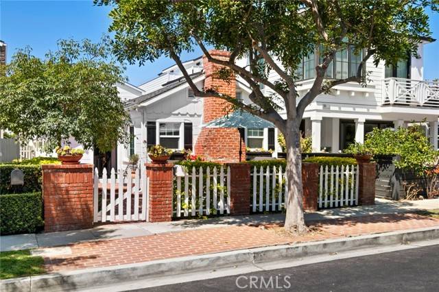 Corona Del Mar, CA 92625,605 Carnation Avenue