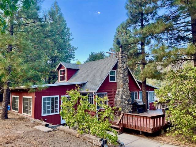 Wrightwood, CA 92397,876 Lark Road