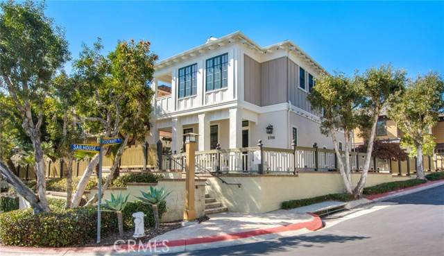 Corona Del Mar, CA 92625,2706 Bungalow Place