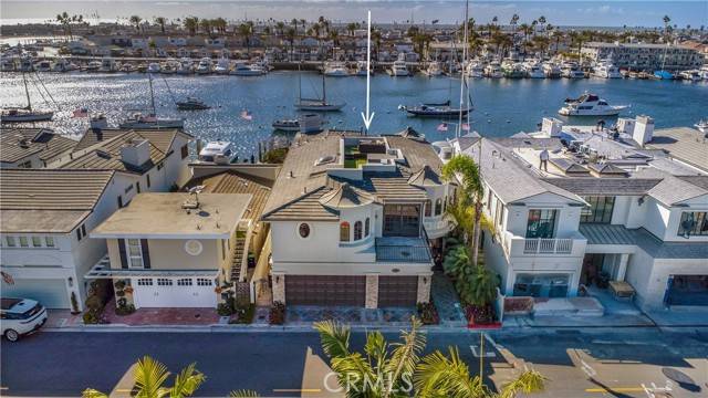 Newport Beach, CA 92663,323 Via Lido Soud