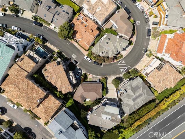 Laguna Beach, CA 92651,13 Emerald Bay