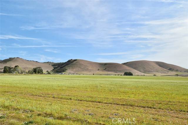 Bradley, CA 93426,53015 Bradley Lockwood Road