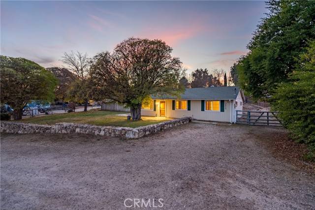 Paso Robles, CA 93446,5955 Deer Creek Way