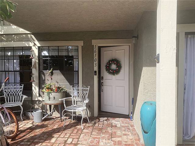 Huntington Beach, CA 92649,16103 SHERLOCK Lane