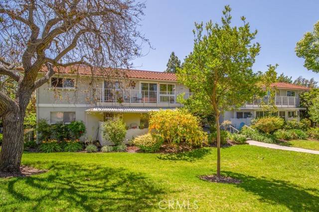 Laguna Woods, CA 92637,829 Via Alhambra