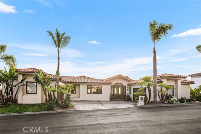 San Clemente, CA 92673,3 Via Tunas