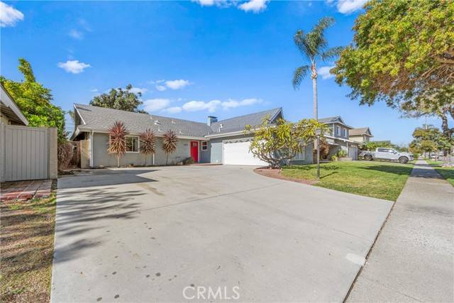 Huntington Beach, CA 92647,16311 Woodstock Lane