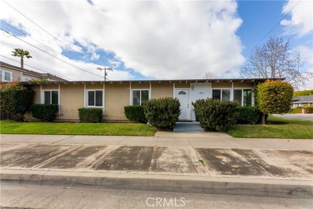 Costa Mesa, CA 92627,299 Robin Hood Lane