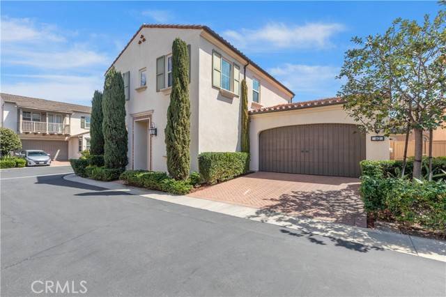 Irvine, CA 92620,40 Twin Gables