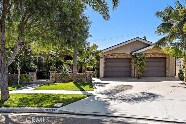 Los Alamitos, CA 90720,3692 Thor Avenue