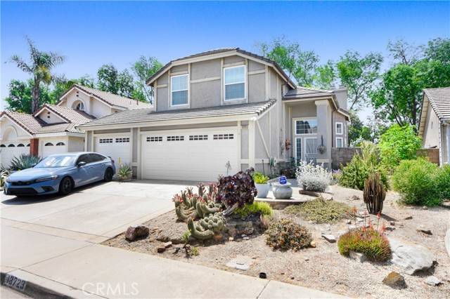 Fontana, CA 92336,13723 Berkeley Court